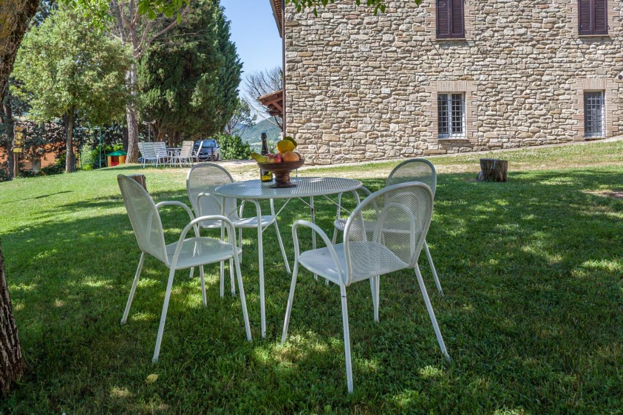 Villamena Assisi Eksteriør billede