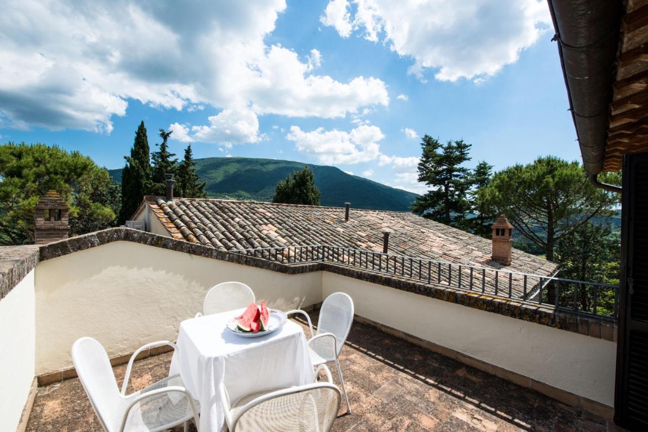 Villamena Assisi Eksteriør billede